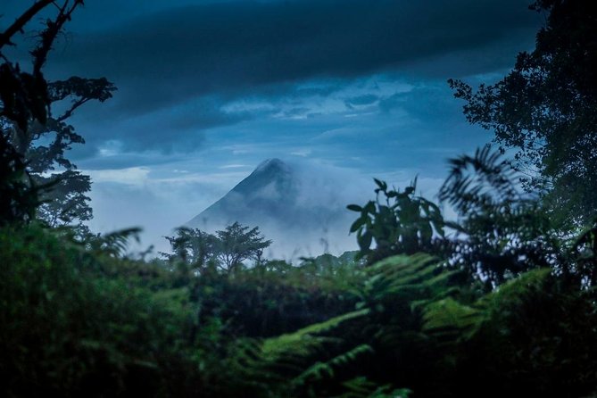 2-Day Extreme Nature Hike from La Fortuna to Monteverde - The guides make a major difference