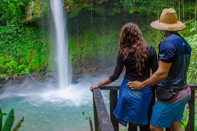 3 in 1 Combo: La Fortuna Waterfall, Hanging Bridges, Thermal Spa from San José - Three Arenal highlights from San José