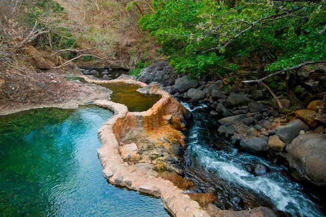5 Tours in 1 – The Ultimate Volcano Adventure! - Lunch is useful, with modest expectations