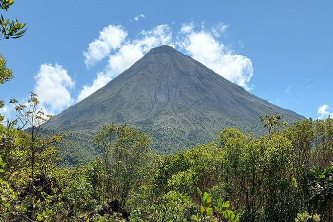 Arenal Volcano Guided Hiking Tour – Lava Trails & Rainforest - The guide can make or break the experience