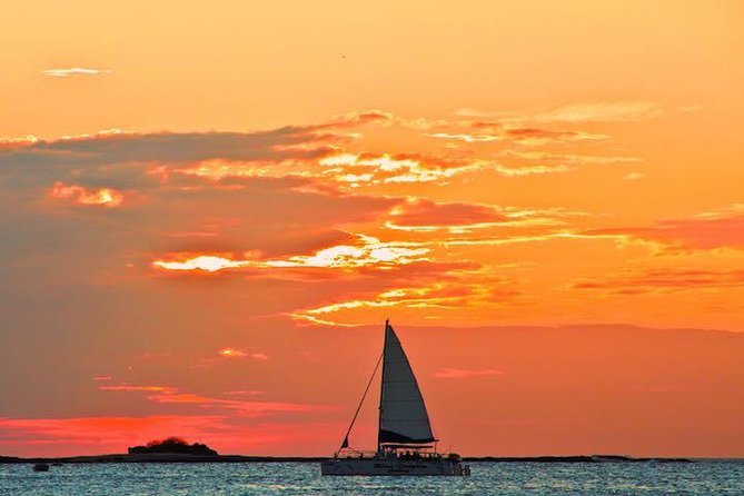 Catamaran Sunset Cruise Tamarindo - Key points to know before you book