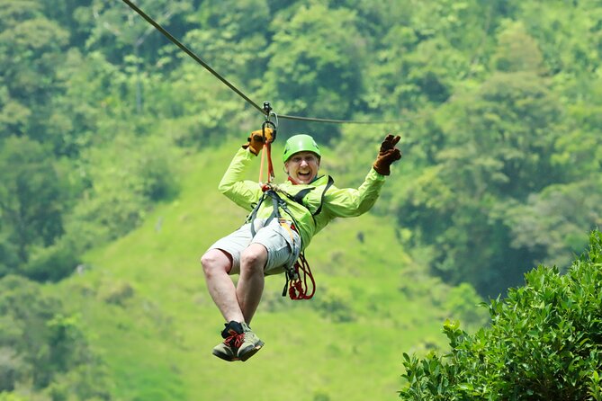 Extreme Zipline tour in Monteverde - The views are part of the value