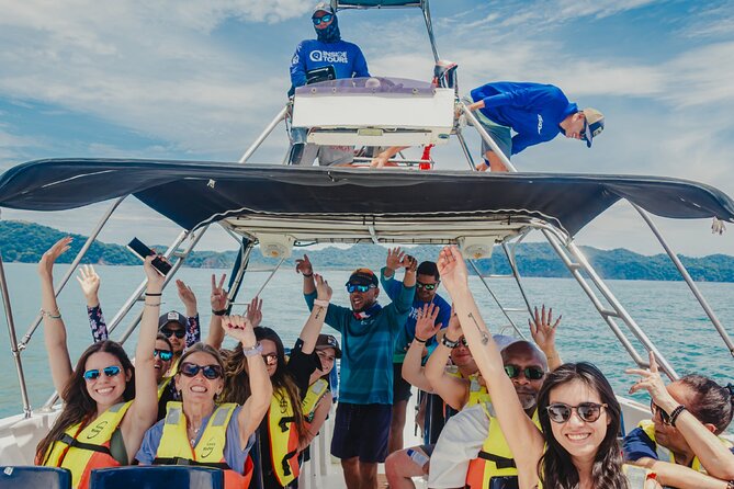 From Puntarenas: Turtle Island Day Tour - Lunch, fruit, and drinks on the beach