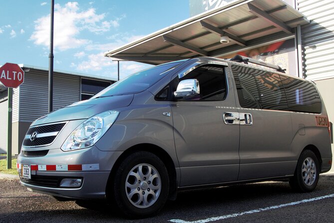 GUANACASTE COSTA RICA Airport Transfers | Shuttle Service - Starting at Liberia Airport without the usual scramble