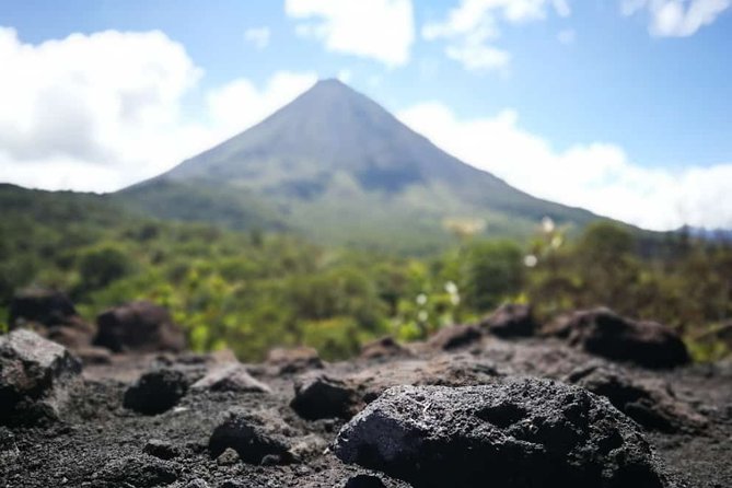 Hanging Bridges, Volcano Hike and La Fortuna Waterfall - How hard is the day?