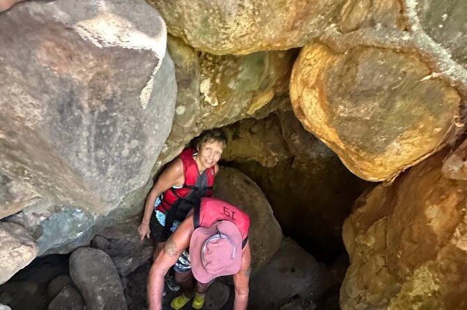 Hike to La Leone Waterfall / Tubing - The ride from Playa Hermosa and the two Liberia stops