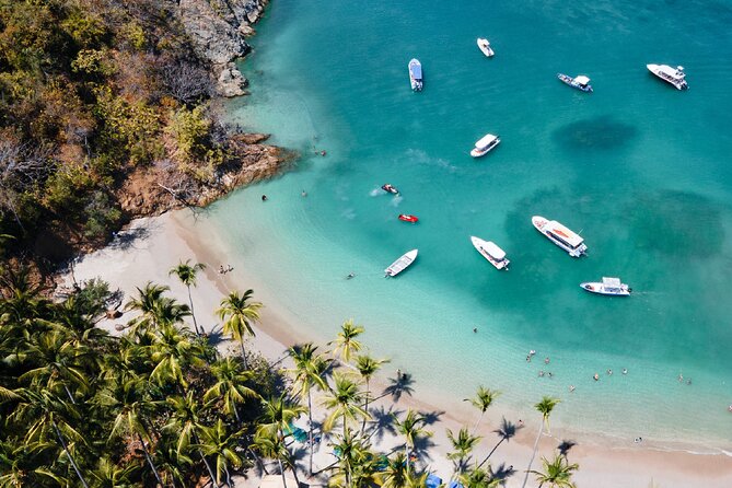 Isla Tortuga from Jacó with Lunch and transportation - Communication and group size