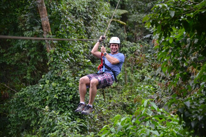 Los Cañones Canopy with Hotsprings Los Lagos - The wildlife add-on needs a careful check