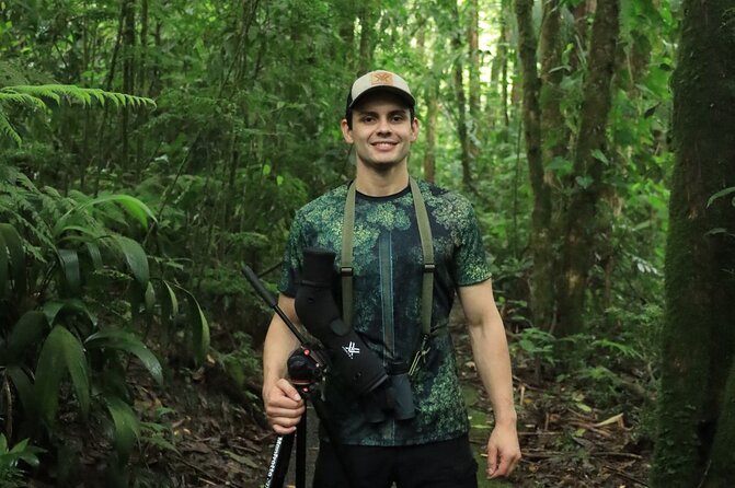 Nature Tour in the Monteverde Cloud Forest - Binoculars and telescope: why the included gear matters