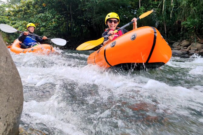 Packraft in Rio Tres Amigos - Getting set up with gear and river skills