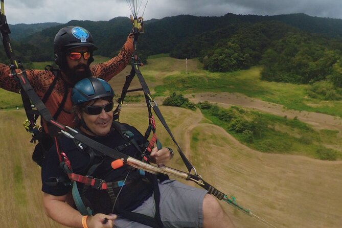 Paragliding tandem flight 1.500 ft & up - Should you book the flight?