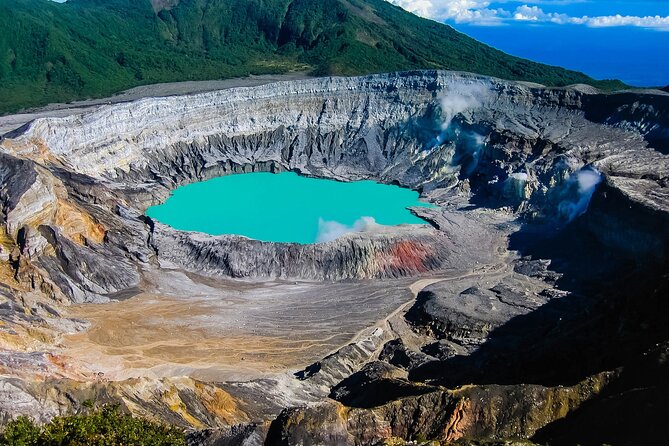 Poas Volcano + Coffee Plantations & La Paz Waterfall Gardens Trip from San Jose - Should you book it?
