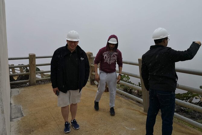 Poas Volcano + Coffee tour + Waterfall tour day from San Jose - The climb through farms to Poás