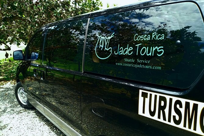 Private One Way Transfer from Manuel Antonio to San José (Airport SJO) - The value of $110 per person