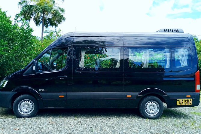 Private One Way Transfer from Manuel Antonio to San José (Airport SJO) - Drivers who have made the difference