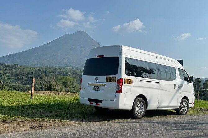 Private Transportation to La Fortuna from Guanacaste Airport - Booking Timing and Cancellation Rules