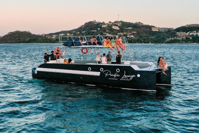 PUBLIC Pacific Lounge Catamaran - Tamarindo SUNSET experience - Key points to know before booking
