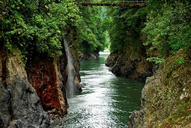 Rafting Pacuare Costa Rica - A 7 am start from Turrialba