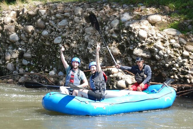 Rafting Sarapiqui River Class II-III Costa Rica - Arriving at the base near La Virgen