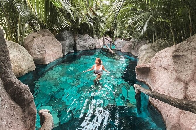 Relaxing Hotsprings and La Fortuna Visit Scenic views of Arenal - Guides can shape the whole day