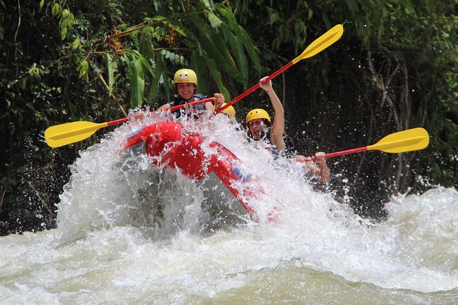 Savegre River Rafting Private Trip from Manuel Antonio - The waterfall and rainforest break