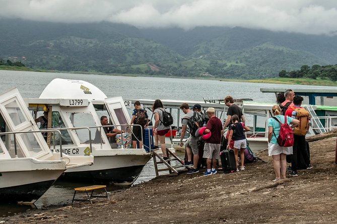 Shuttle Transfer Lake crossing from Monteverde To Arenal - Crossing Lake Arenal by Boat