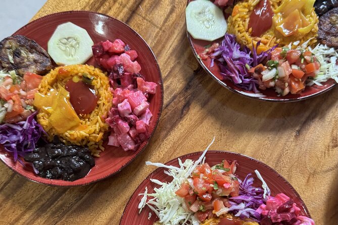 Traditional Cooking Class In Tamarindo - Chopping, seasoning, and the rhythm of the evening