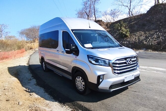 Transportation from La Fortuna to Tamarindo Beach - Optional waterfalls and side trips