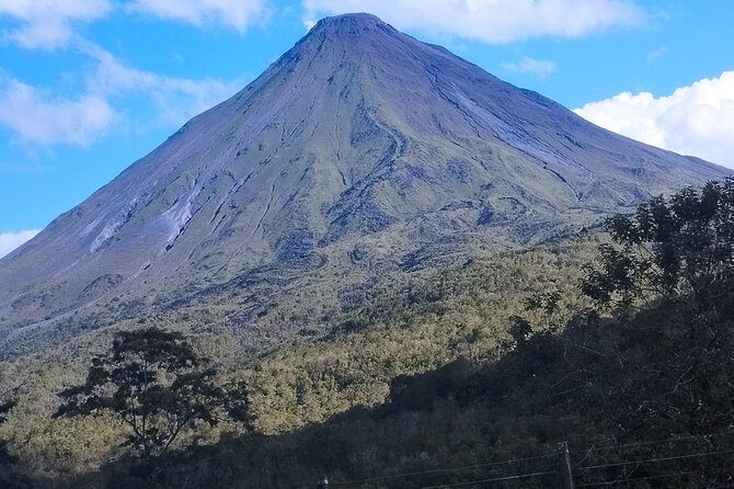 Transportation from La Fortuna to Tamarindo Beach - The van and the little comforts