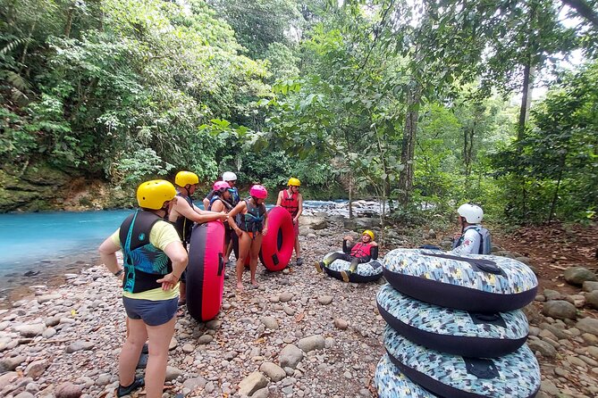 Tubing in Rio Celeste - Safety for families and less confident swimmers
