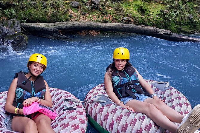 Tubing in Rio Celeste - When to schedule it around the national park