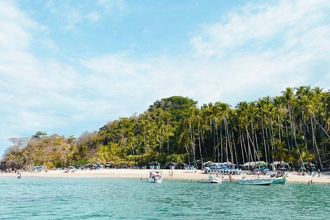 Visit Tortuga Island with Lunch from San José - The long road from San José to Puntarenas